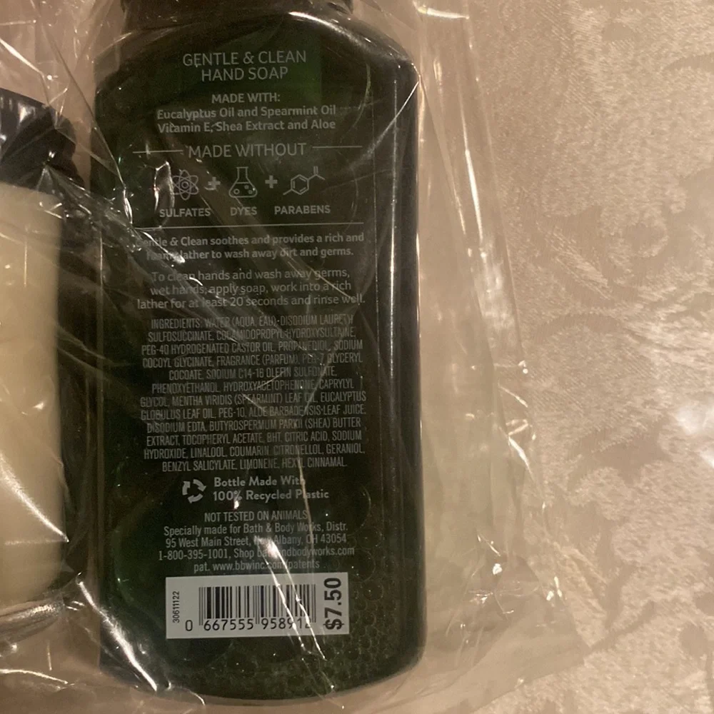 BATH & BODY WORKS 2p Tree Farm Candle & Eucalyptus Spearmint Hand Soap $23